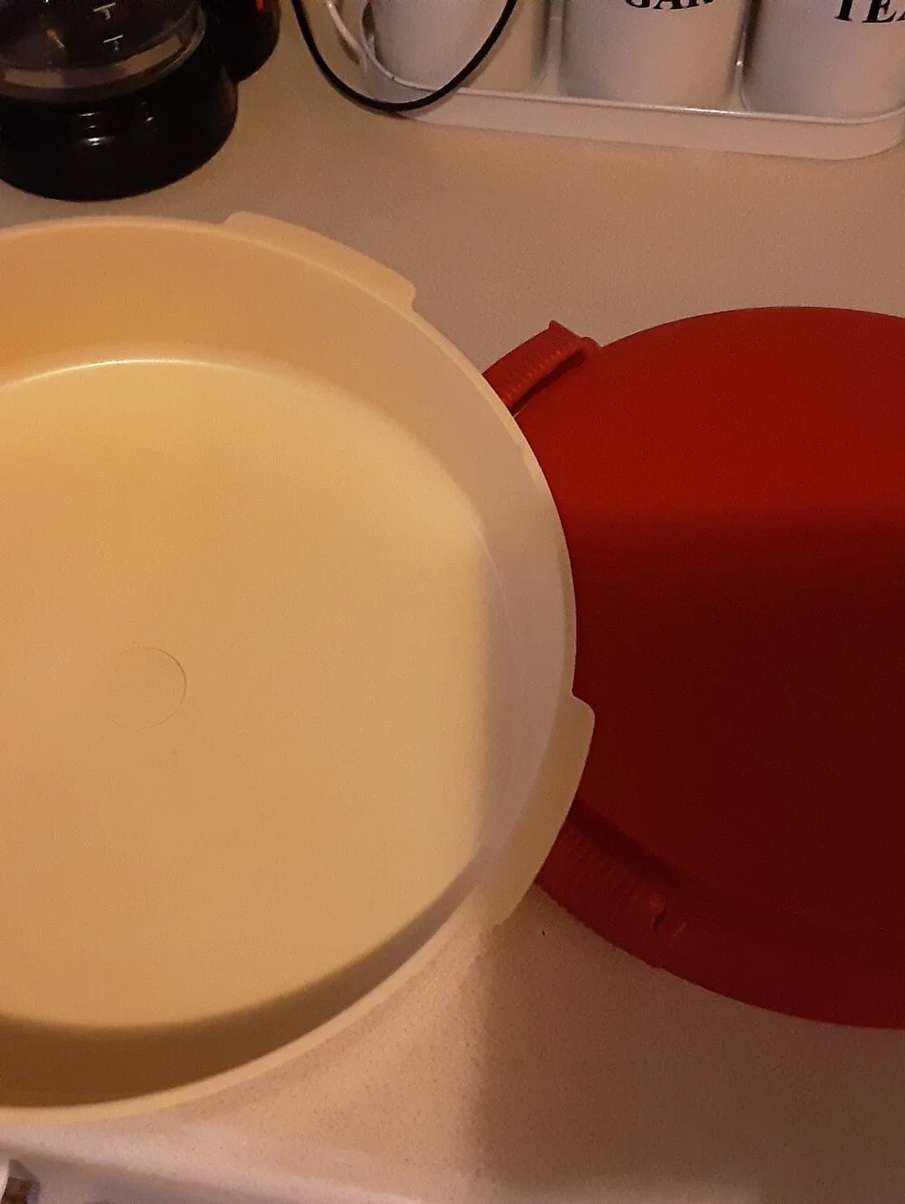 No Brand tan lid
